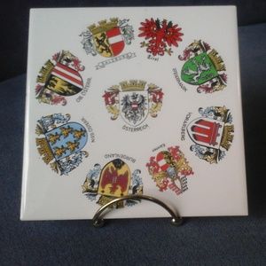 Ceramic tile: features Central Europe city crests